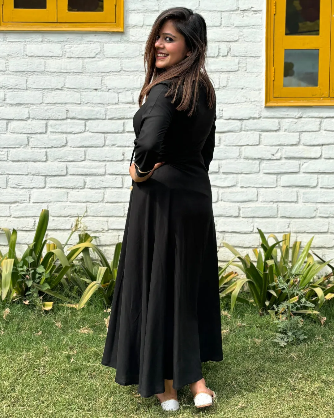 Black Angrakhaa Gheredaar Kurta