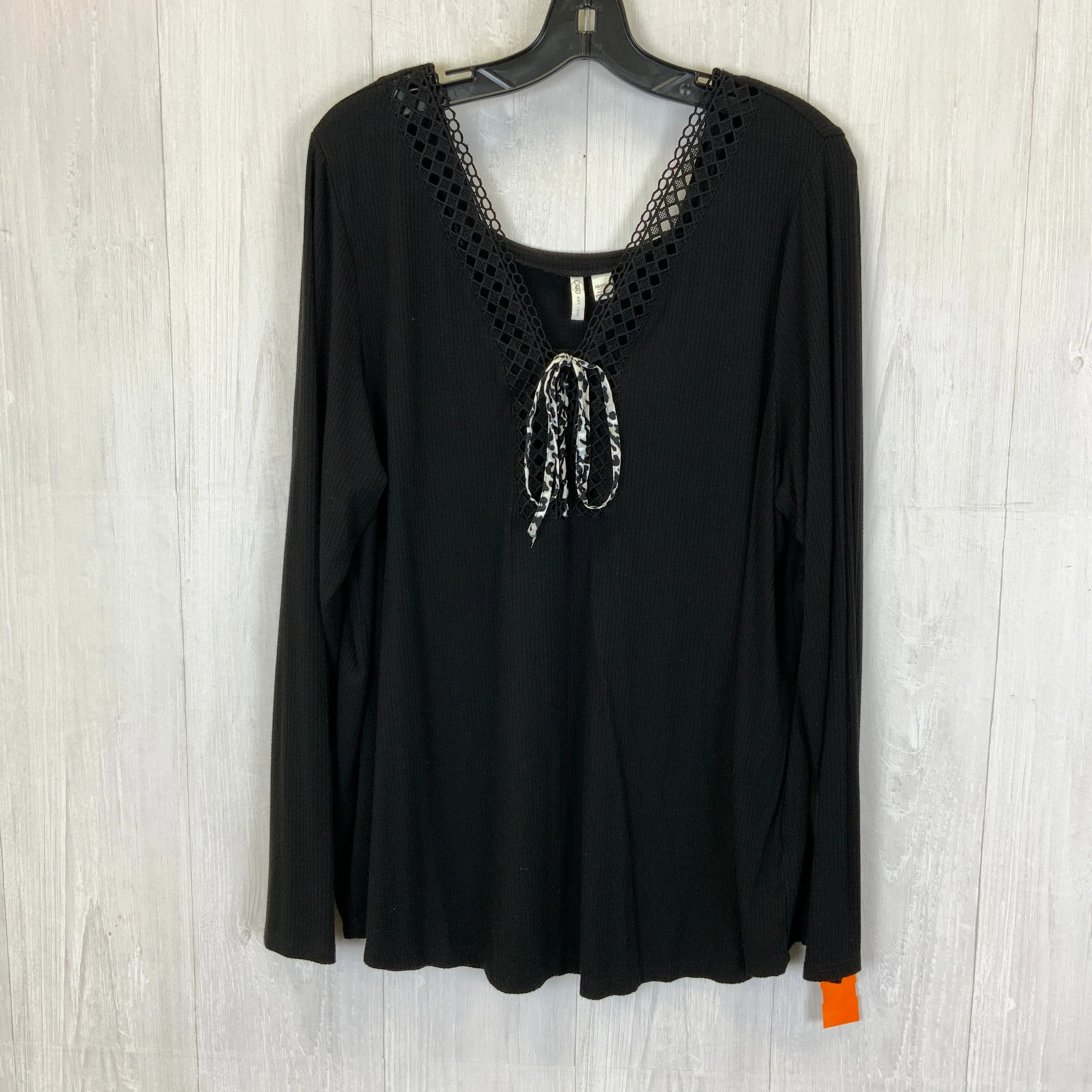 Black Top Long Sleeve Cato, Size 2x