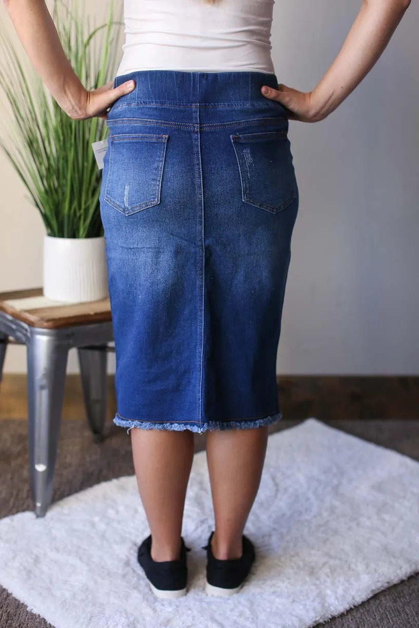 Elastic Waist Fray Stretch Denim Skirt • XS