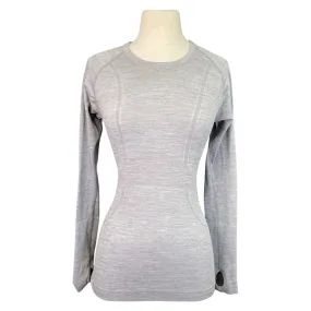 FitEq Long Sleeve Seamless Schooling Top in Grey - Women's Small