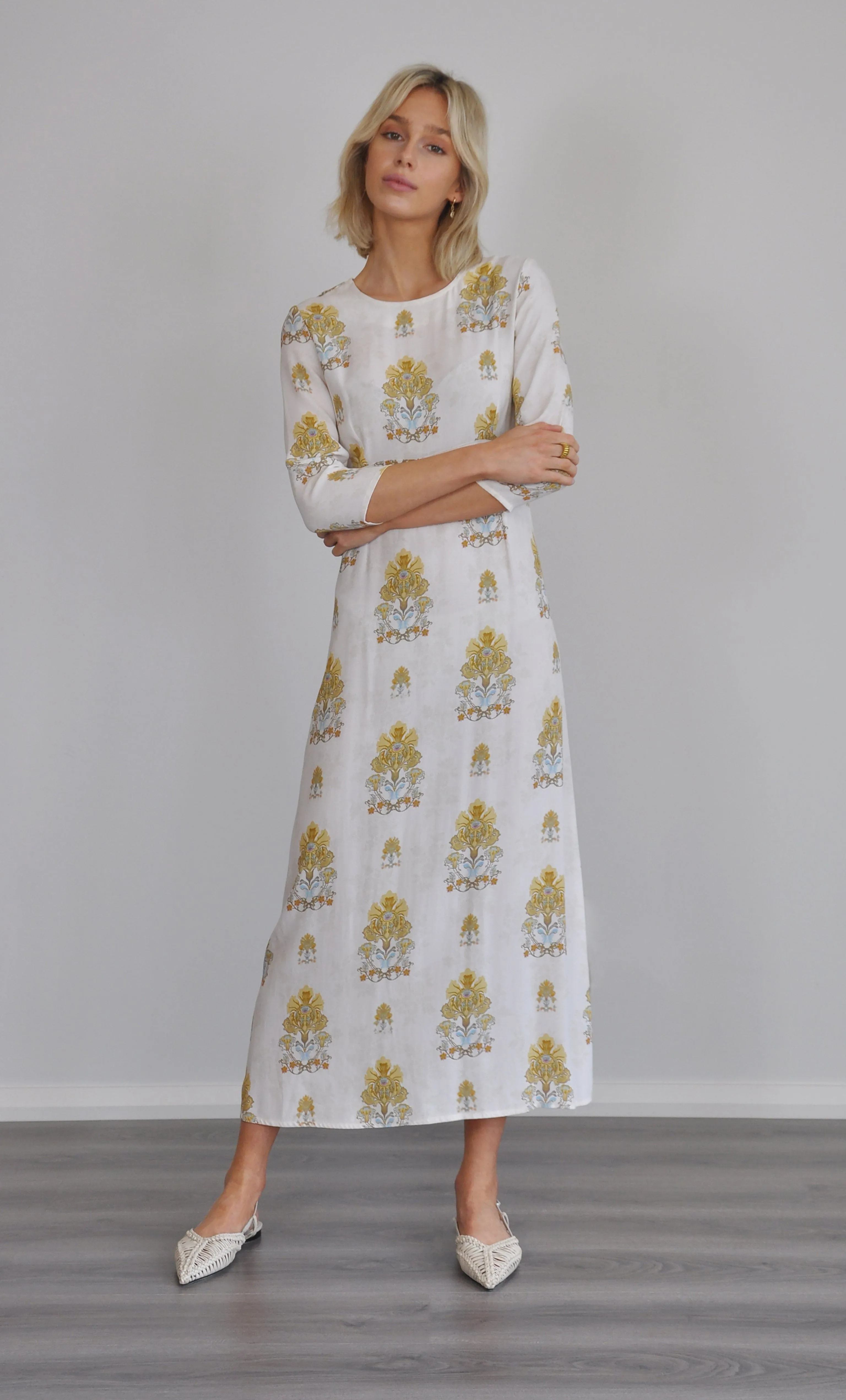 The Tunik Vivienne empire dress - Wallflower Ivory print